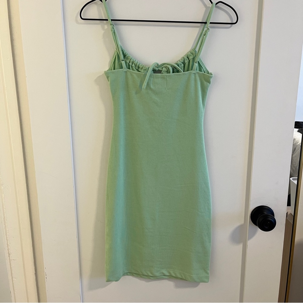 princess polly dress - Picture 2 of 2